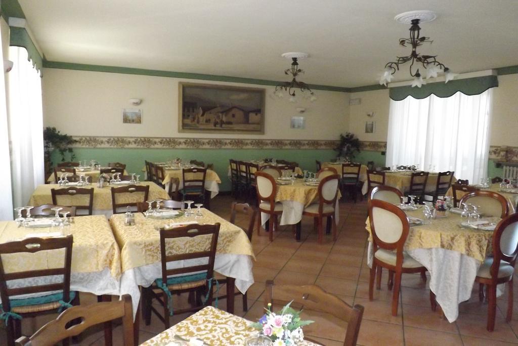 Il Campanile Hotel - La Cantina Del Pittore Miazzina ภายนอก รูปภาพ