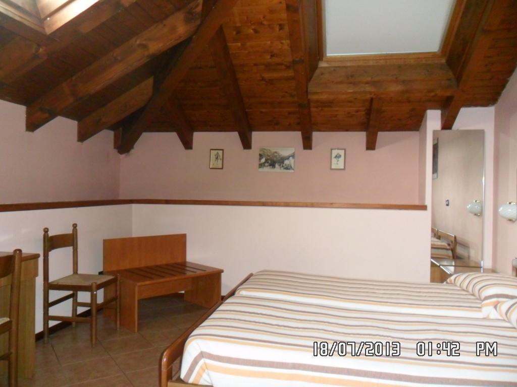Il Campanile Hotel - La Cantina Del Pittore Miazzina ภายนอก รูปภาพ